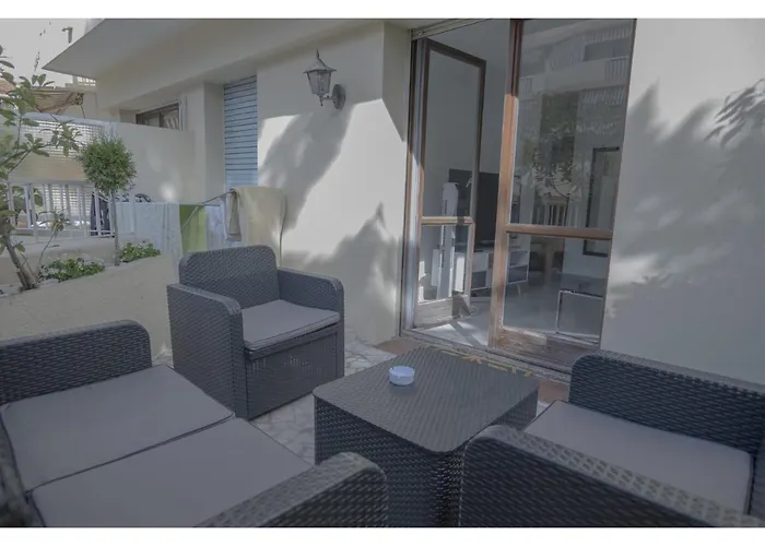 Apt 2 Pers 200m De La Mer Plus Parking Proche *
