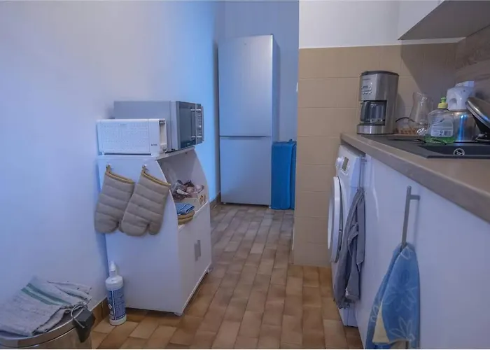 Apt 2 Pers 200m De La Mer Plus Parking Proche *