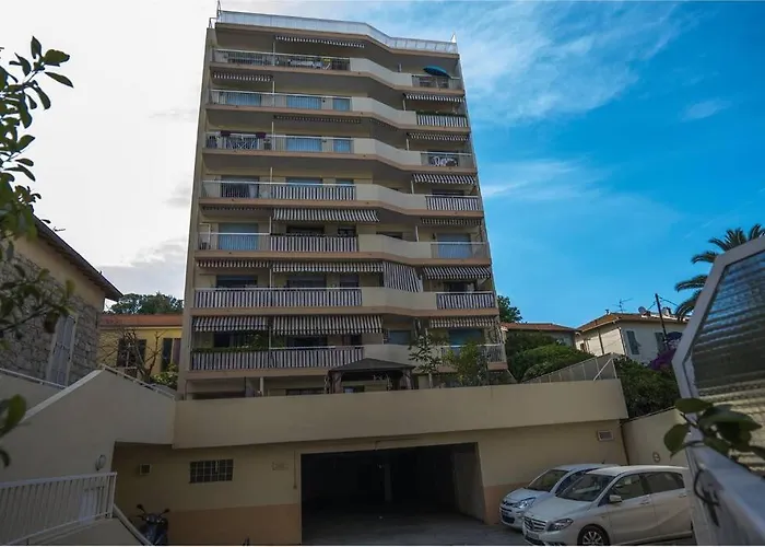 Apt 2 Pers 200m De La Mer Plus Parking Proche Apartamento