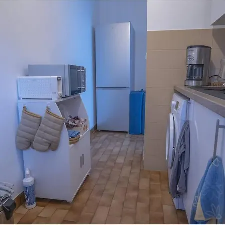 Apt 2 Pers 200m De La Mer Plus Parking Proche *